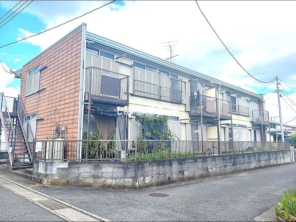 下原ハイツの外観画像