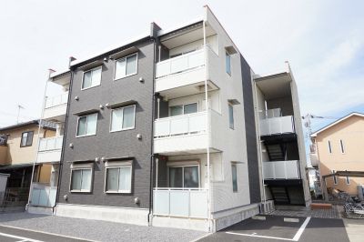 リブリ・八木の外観画像