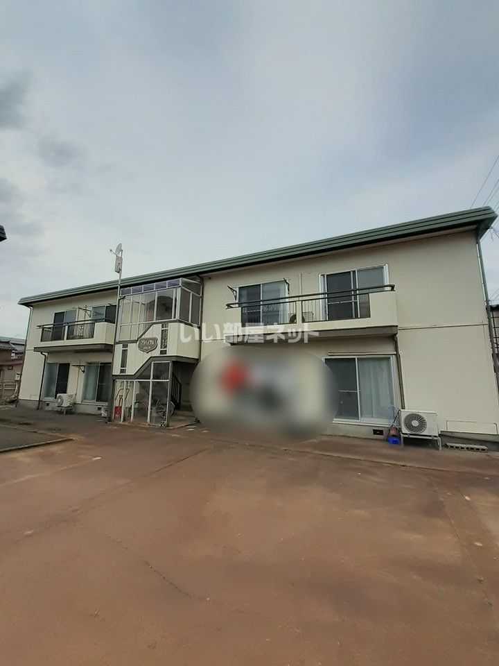 プラハイツA棟の外観画像