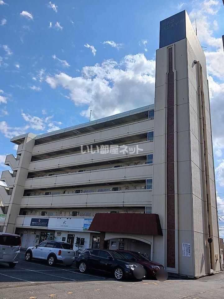 ウイング下小出の外観画像