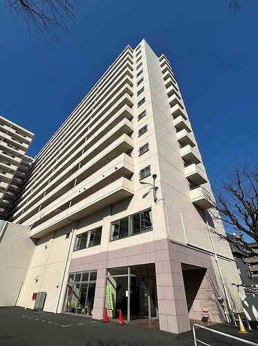 高尾パークハイツA棟の外観画像