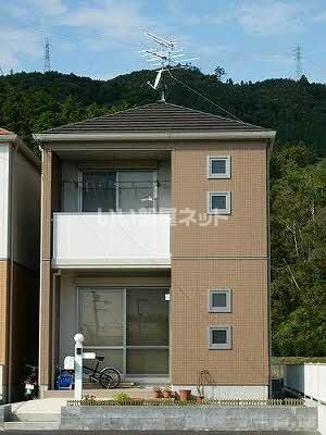 夕部シャーメゾン Eの外観画像
