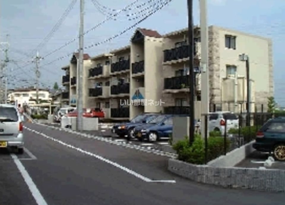 オリーブ泉ヶ丘ⅡA棟の外観画像
