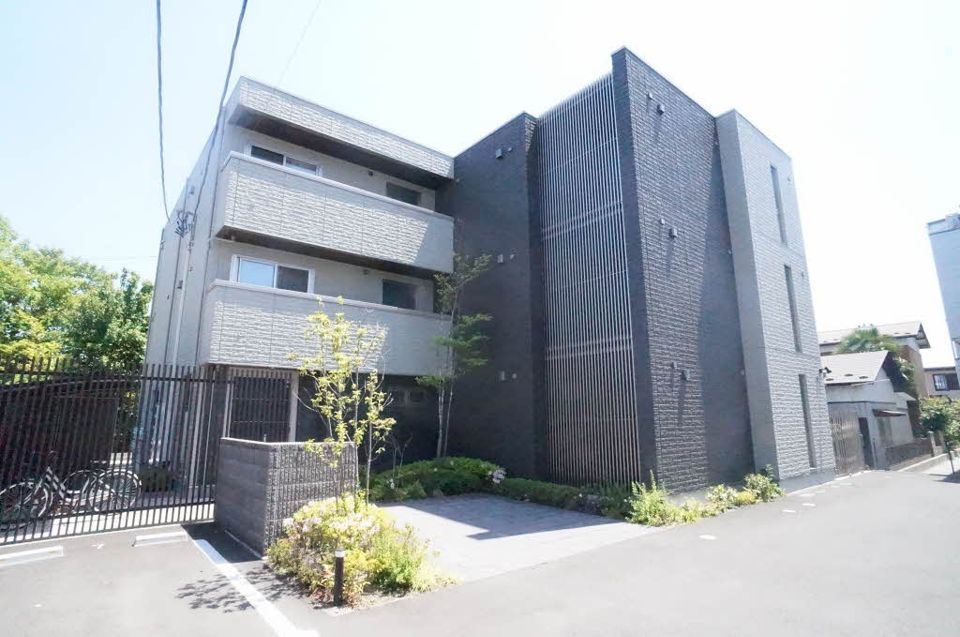 シャーメゾン成田町の外観画像