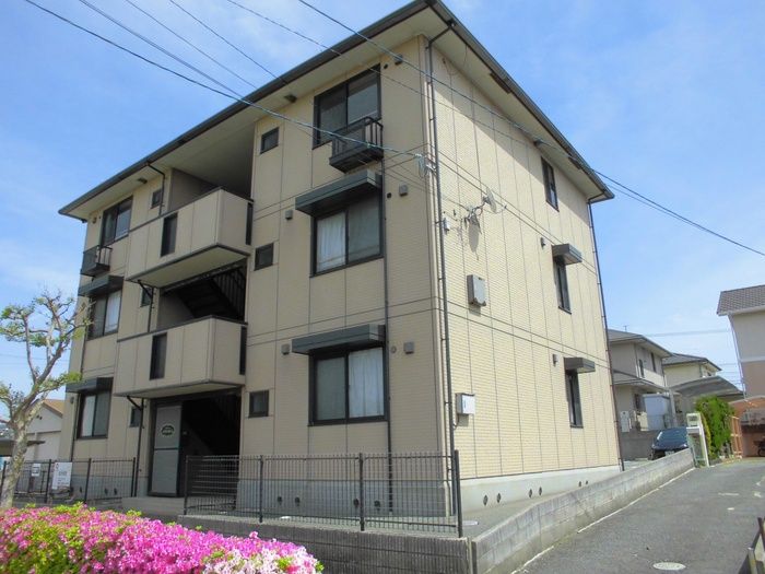 アドラブールの外観画像