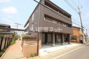 スリーグッドの外観画像