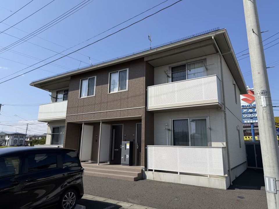 シャーメゾンプレマIIの外観画像