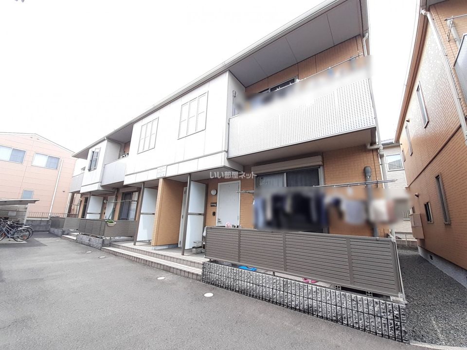 ロイヤルオークス A棟の外観画像