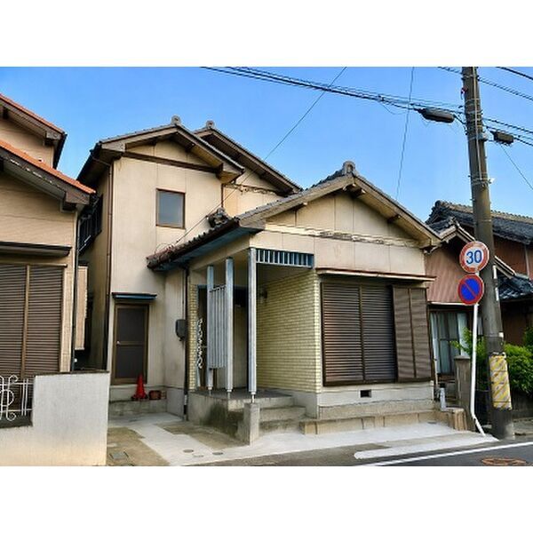 半田市向山町3丁目戸建の外観画像