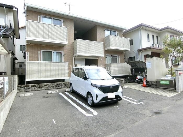 アーク フォレの外観画像