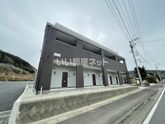 オリーブ平山の外観画像