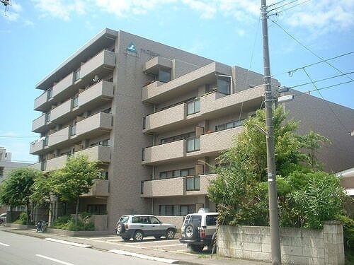 サーパス関屋田町の外観画像