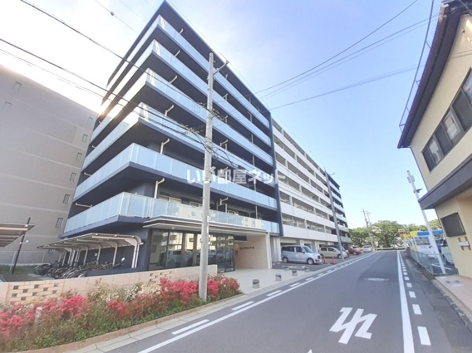 サンソレイユ新大宮の外観画像
