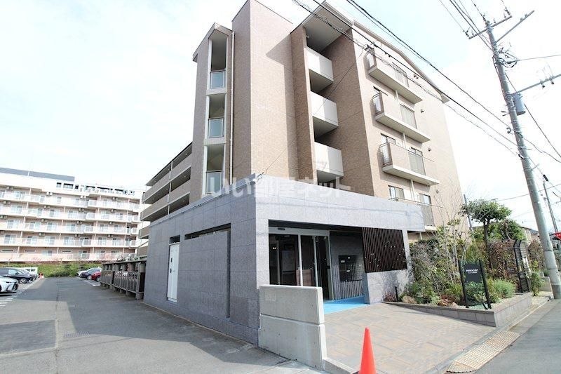 アソシエール中野弐番館の外観画像