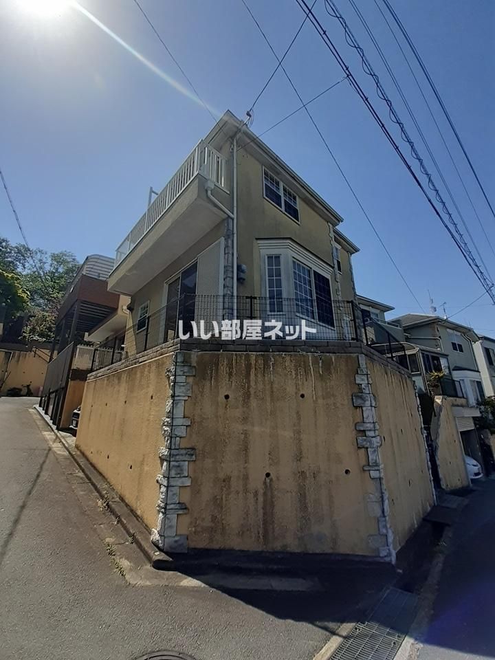 旭ヶ丘2丁目貸家の外観画像