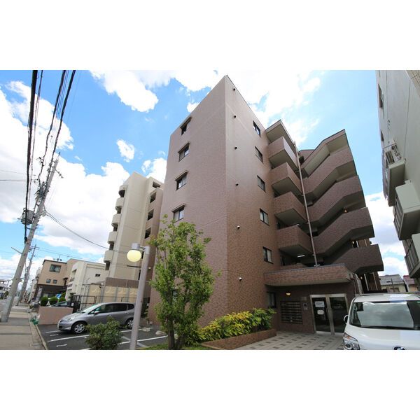 グランプリシードの外観画像