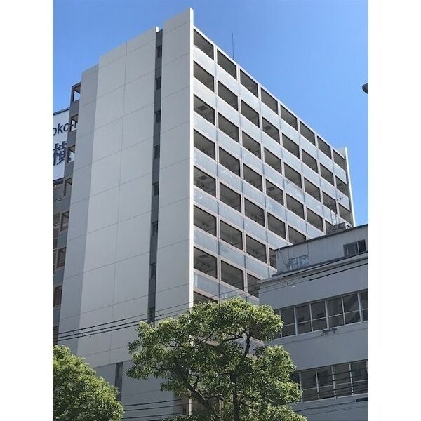 ラ・ウェゾン湊川公園の外観画像
