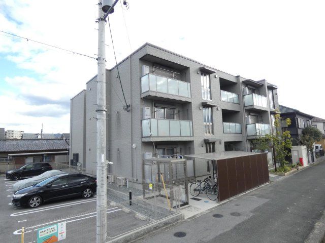 シャーメゾンアリビオの外観画像