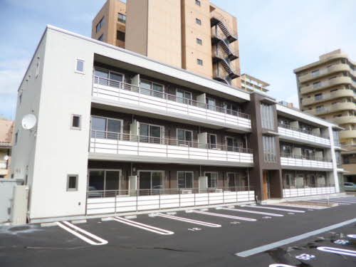 リラ中通の外観画像