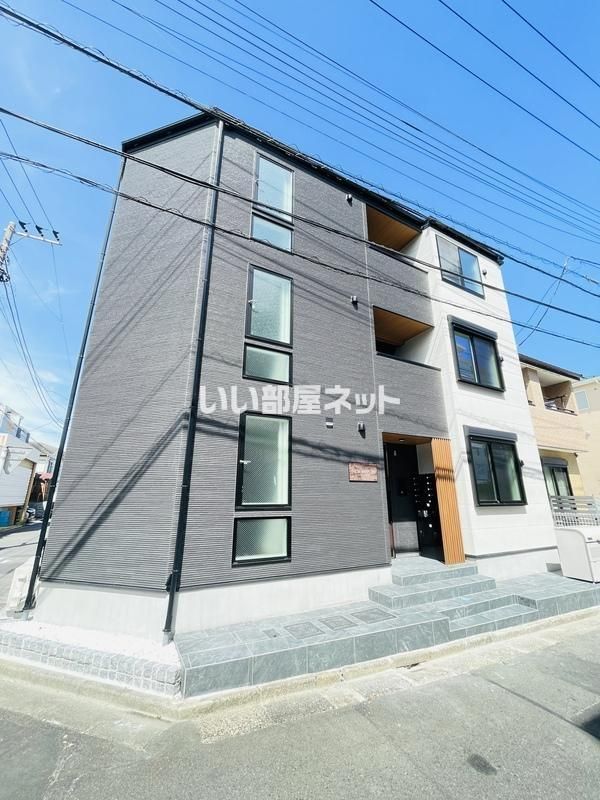 CFジオーレ東門前の外観画像