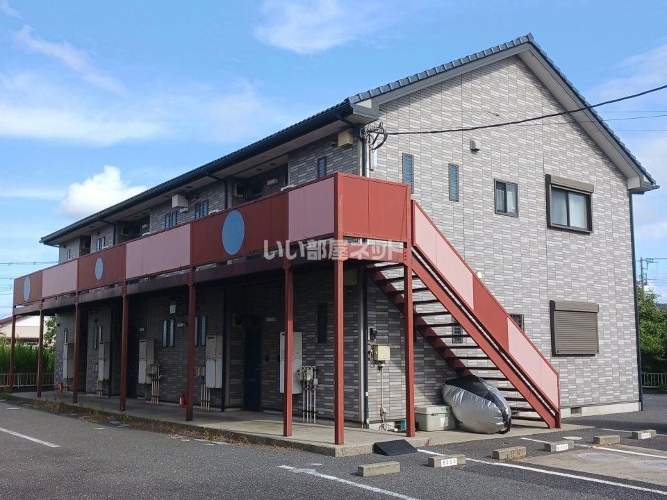 シャトー・マルクB棟の外観画像