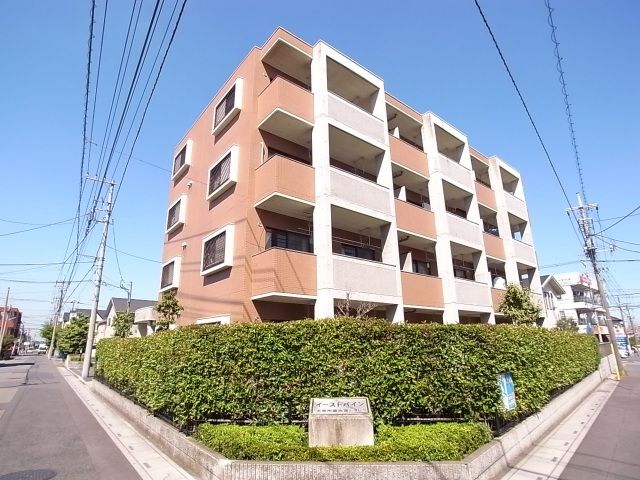 イーストパインの外観画像