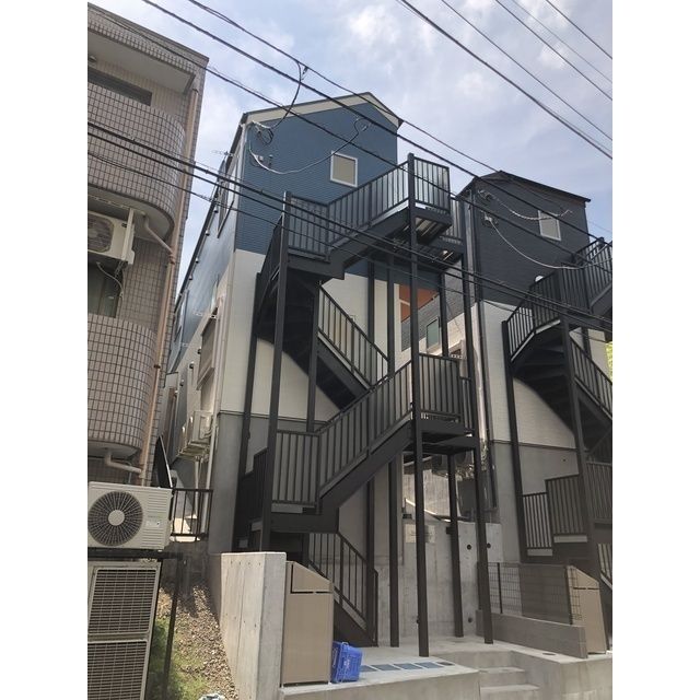 アザーレ・パッシオ三田A棟の外観画像