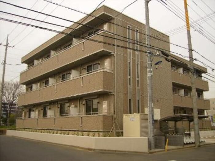 シュペリュールの外観画像