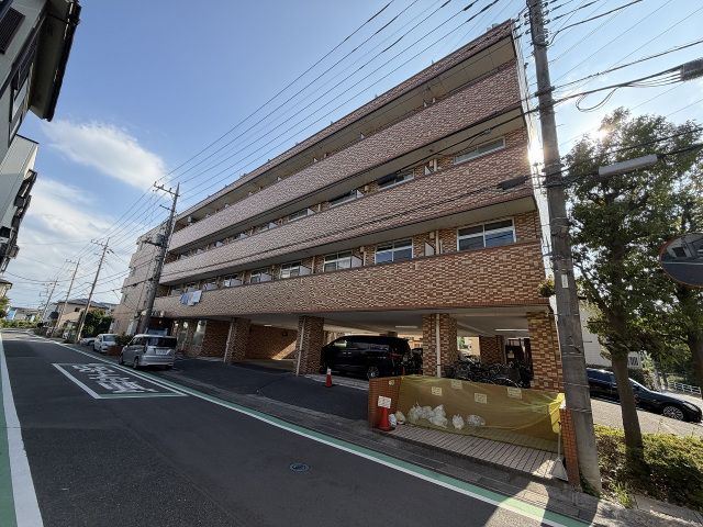 レジデンスカープ大宮の外観画像