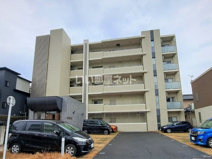 ラヴァーチェ徳川の外観画像