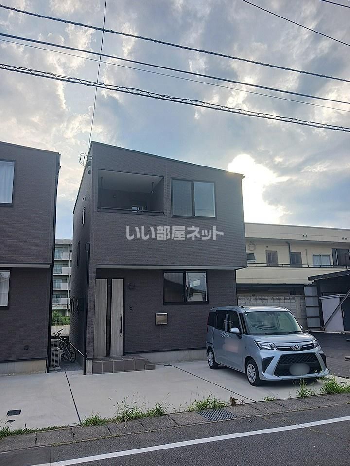 フラリス下小出Aの外観画像