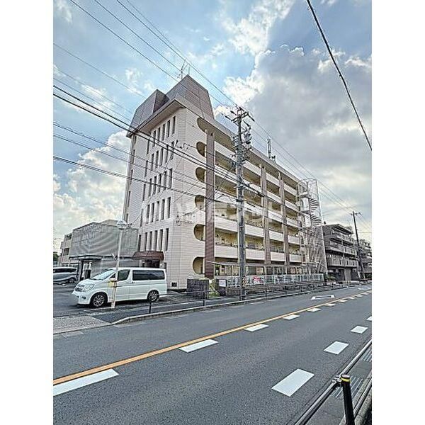 ロイヤルプラザヤマダの外観画像