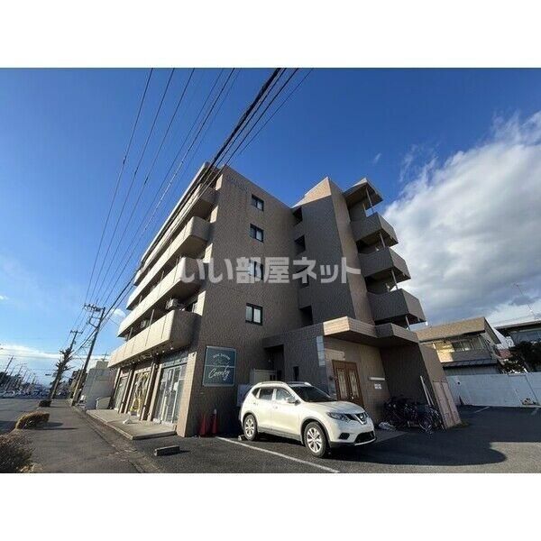 ベリエ京町(旧・NARABU参番館)の外観画像