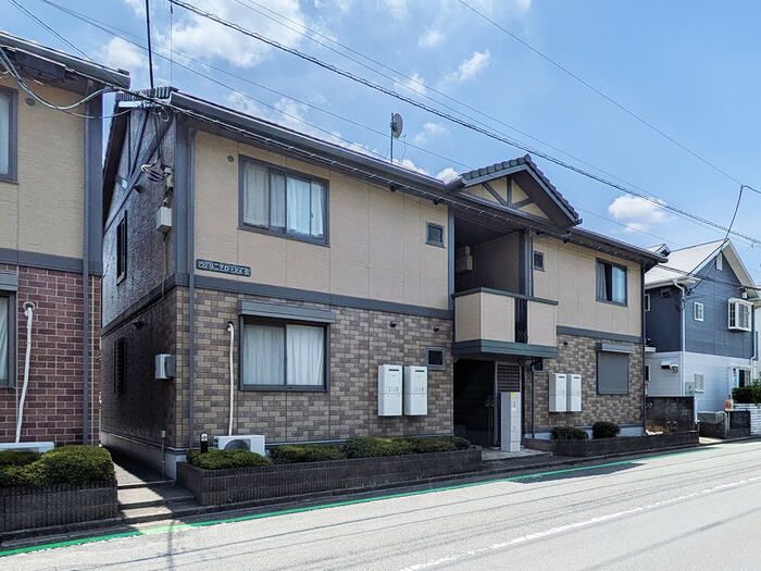 ウール クロッシェ A/B/Cの外観画像