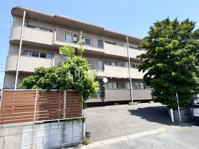 岩崎マンションの外観画像