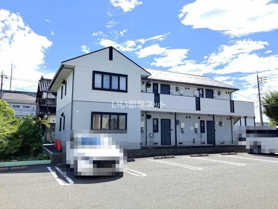 ケサラン パサランの外観画像