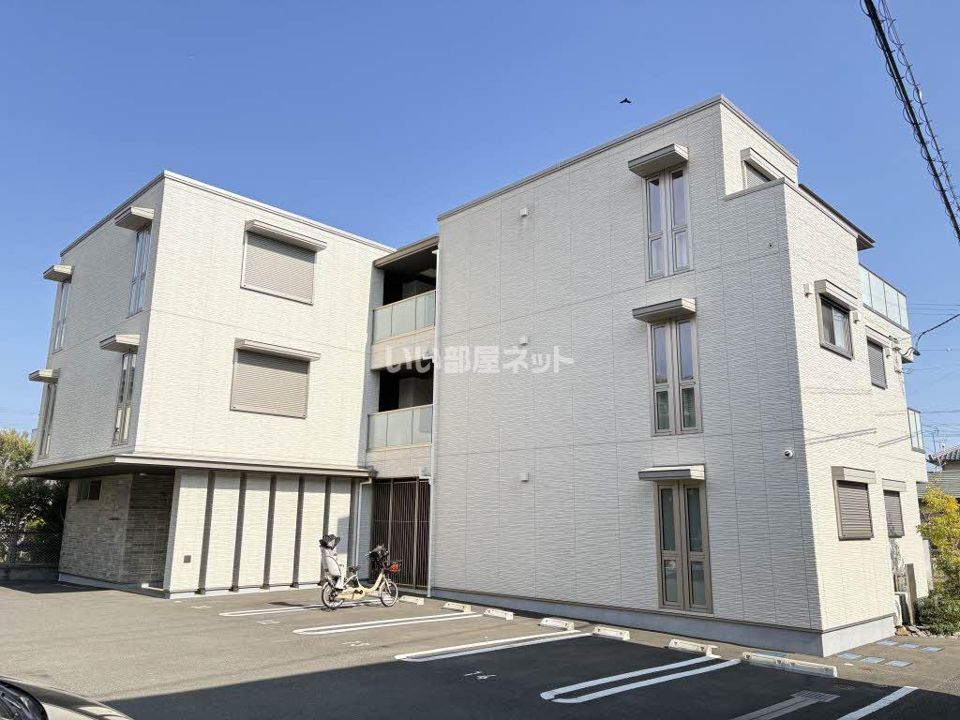 Isola Eternaの外観画像