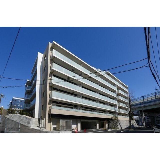 ドレッセ青葉荏田北フロントの外観画像