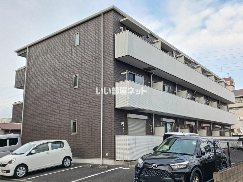 シャーメゾン前川の外観画像