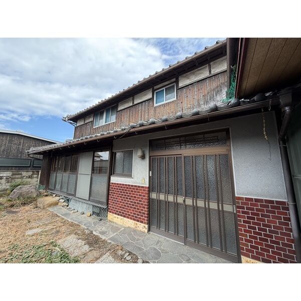 姫路市大津区西土井戸建の外観画像