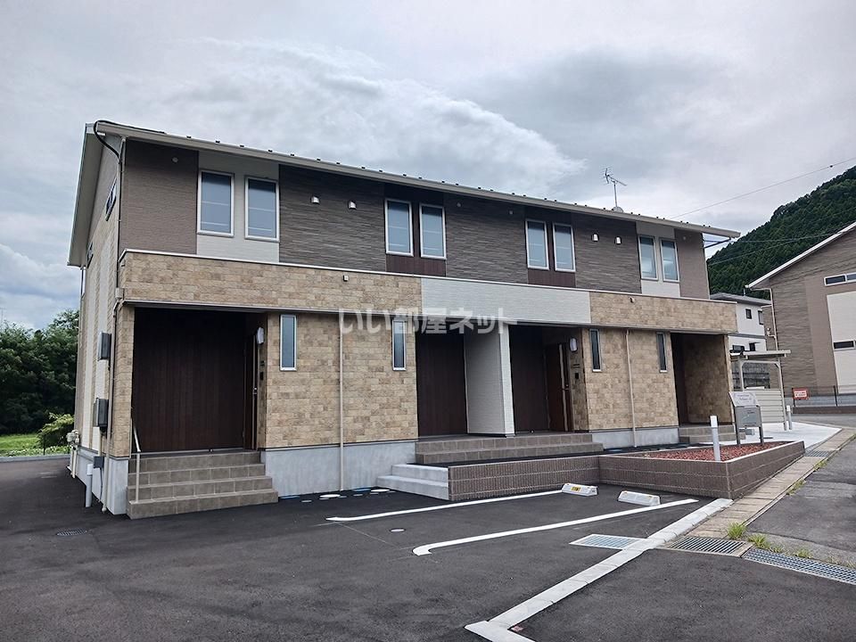 Terraced House Nolina Aの外観画像