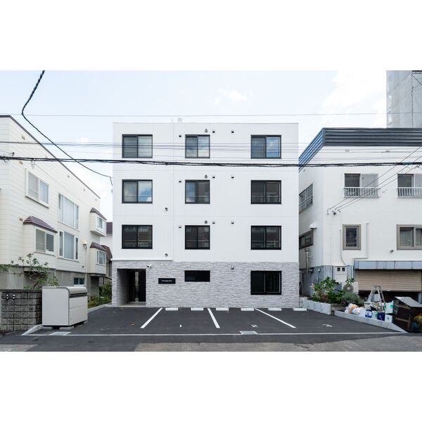 FIRST LEBEN桑園(ファーストレーベン)の外観画像