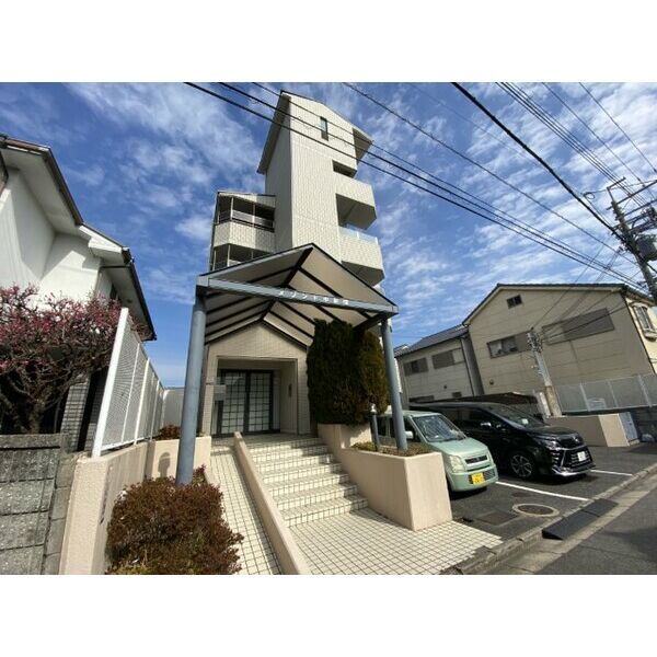 メゾンド中新開の外観画像