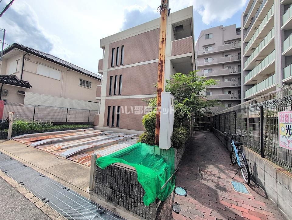 メリット伊丹の外観画像