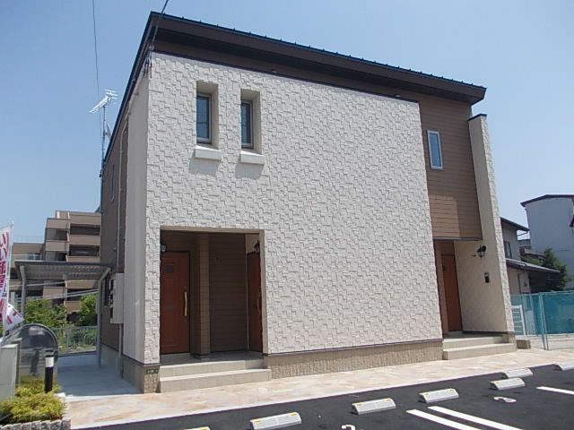 ヤマコウバシの外観画像