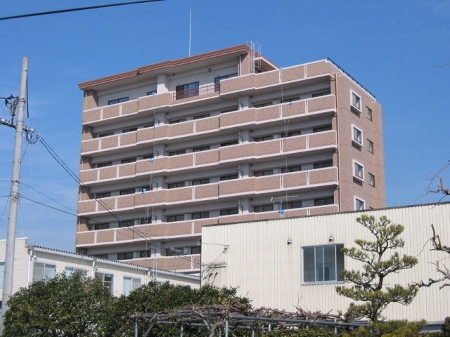 キャトル セゾンの外観画像