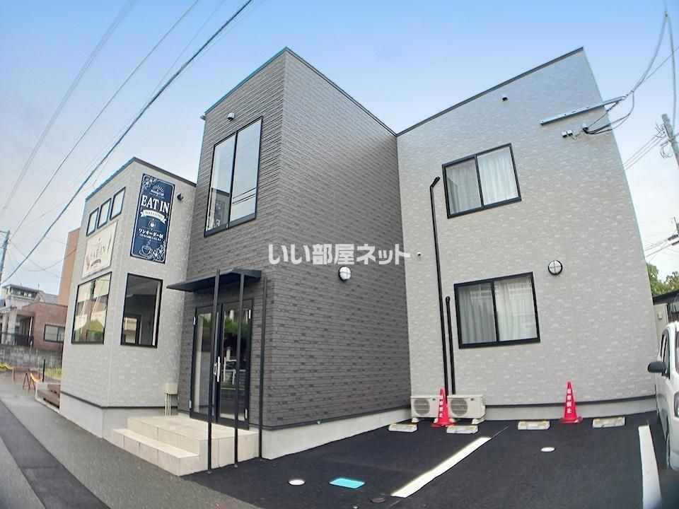Shining Artの外観画像