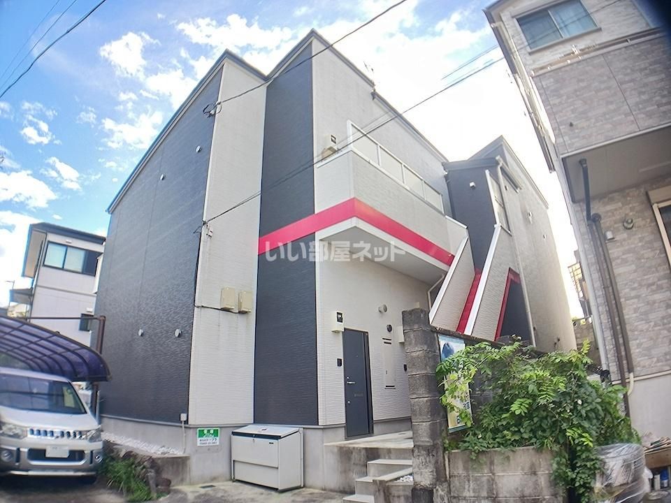 グランリュクスの外観画像