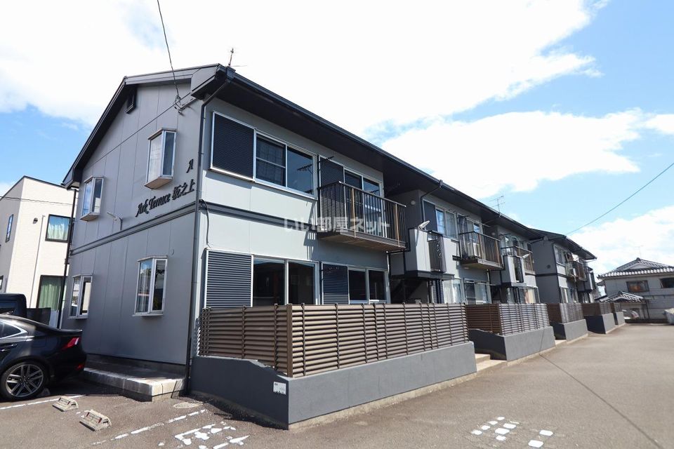 Ark Terrace 坂之上 Aの外観画像