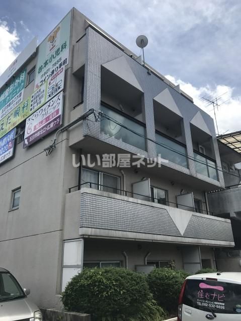 カーサ駅前の外観画像